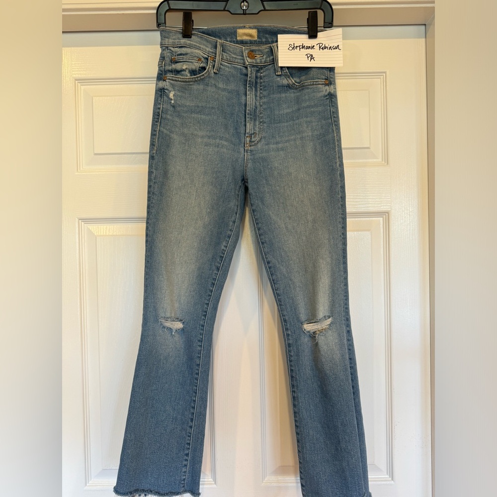 Mother Jeans Insider Crop Step Fray color thrilling shots size 27